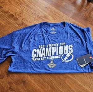 Mens Tampa Bay Lightning Performance Short-sleeve T, Stanley Cup Champion 2021